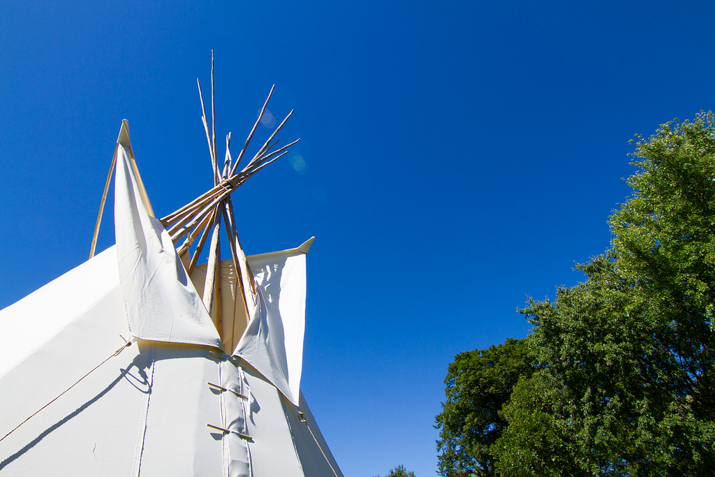 23331930491_323d587100_b